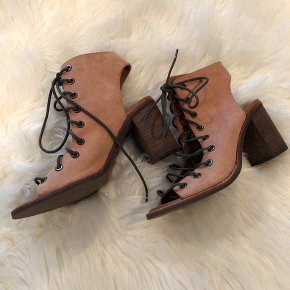 Jeffrey Campbell/Free People Minimal Lace Up Heels - Picture 12 of 16